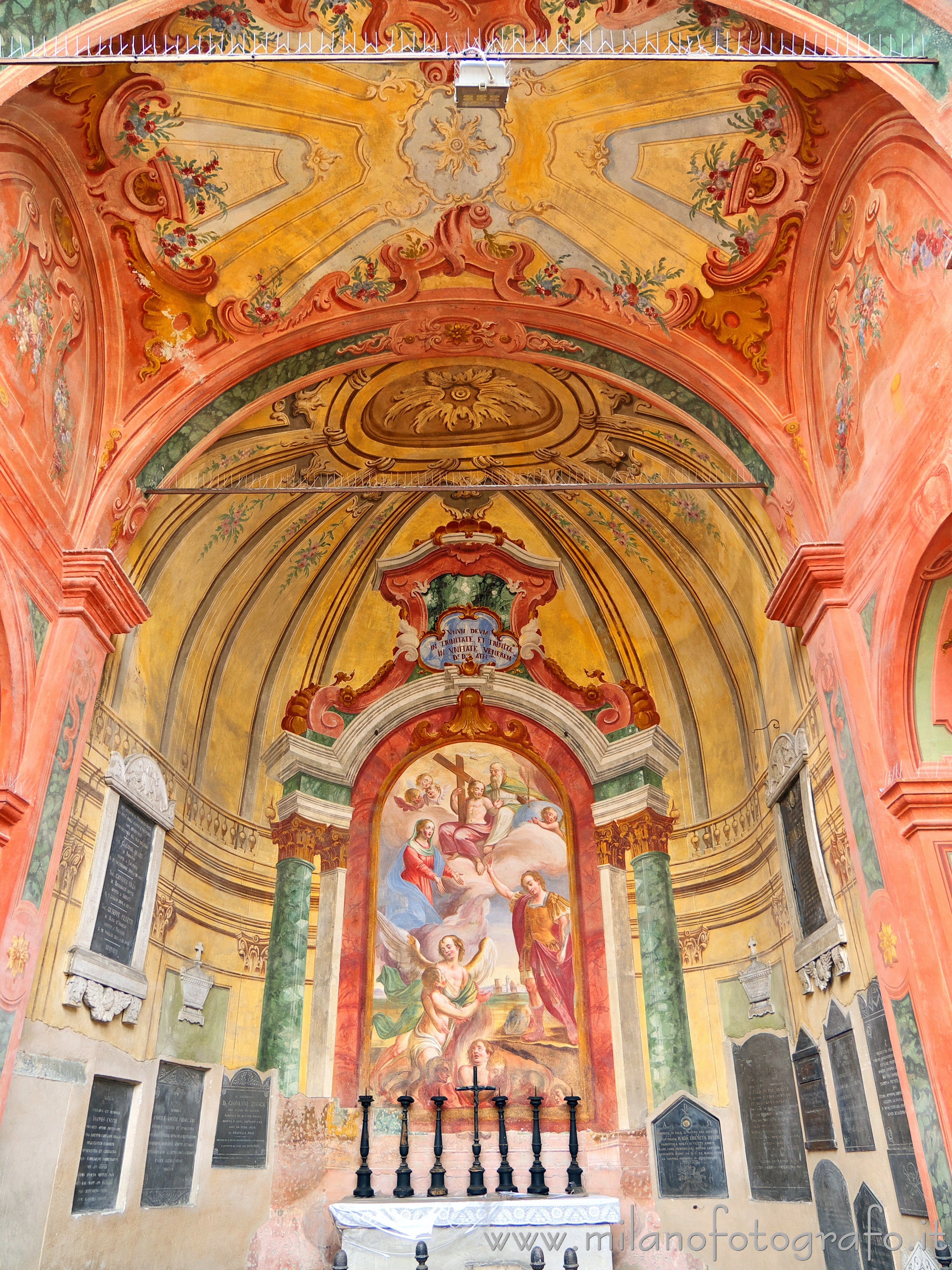 Romano di Lombardia (Bergamo, Italy) - Frescoed interior of the apsis of the Old Cemetery